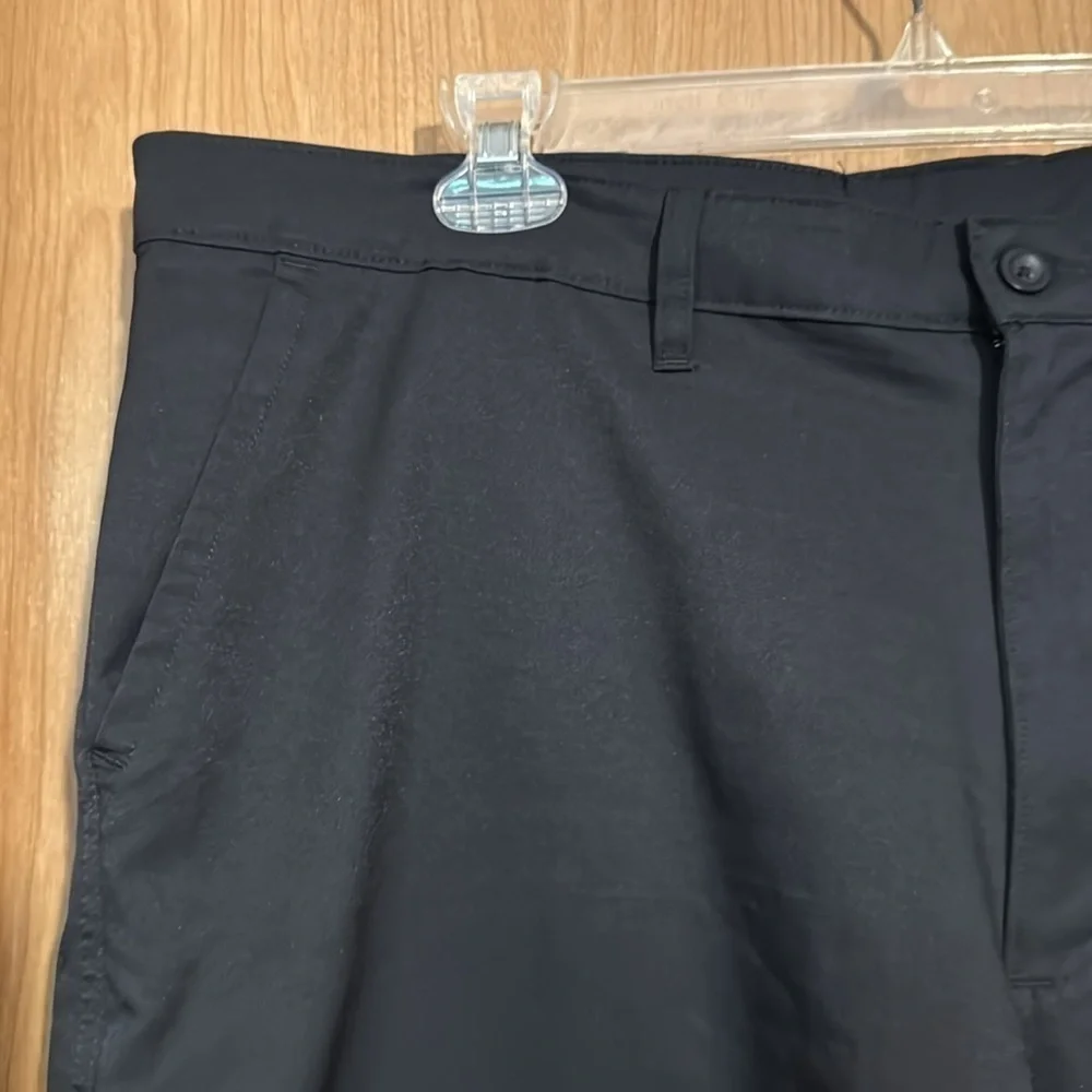 Champion Duo dry casual Men's Black Shorts 40W performance.